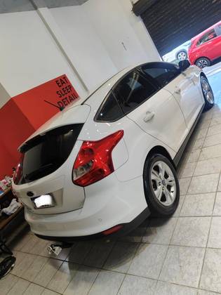 FORD FOCUS 1.6 SE 16V FLEX 4P POWERSHIFT